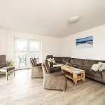 Grosse Auf Zwei Etagen Mit Sauna & Meerblick * Dagebuell